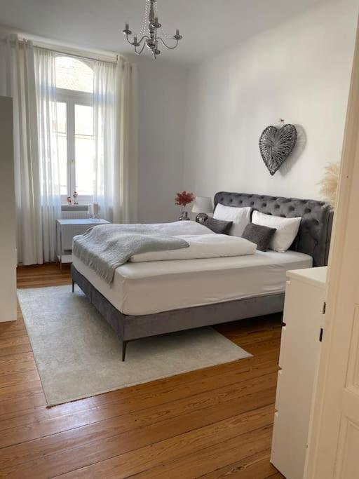 Altbau-Oase Der Eleganz: Stadtnaher Komfort Pur วิสบาเดน ภายนอก รูปภาพ