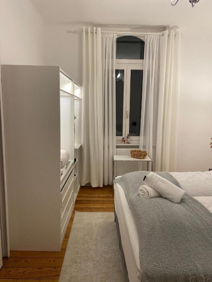 Altbau-Oase Der Eleganz: Stadtnaher Komfort Pur วิสบาเดน ภายนอก รูปภาพ