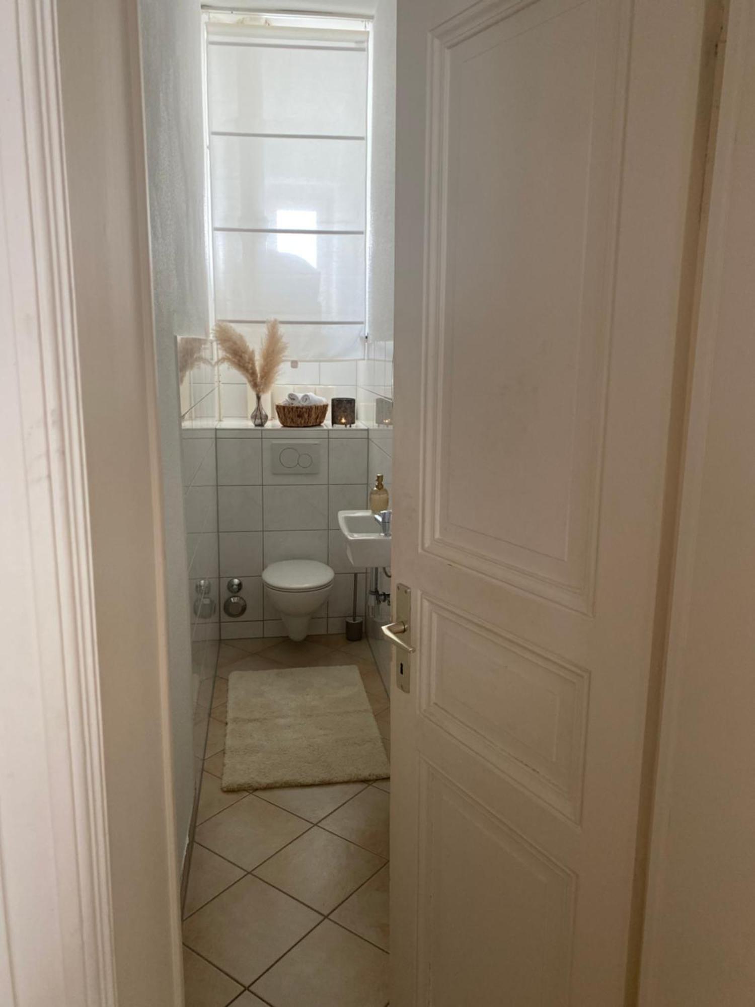 Altbau-Oase Der Eleganz: Stadtnaher Komfort Pur วิสบาเดน ภายนอก รูปภาพ